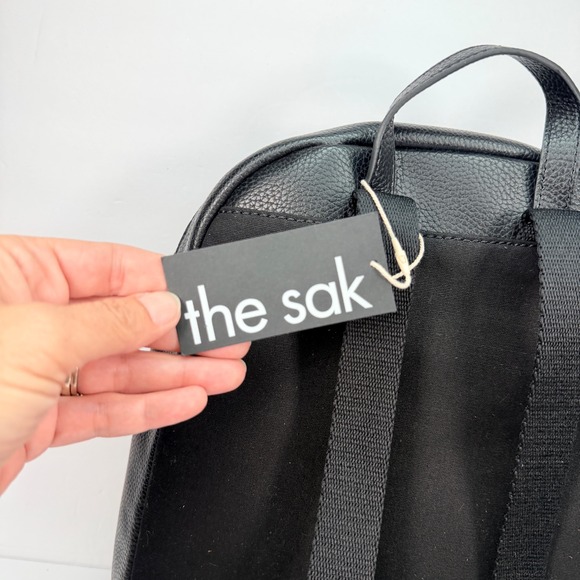 NEW The Sak Backpack De Young Black Pebble Leather Sustainable Minimalist main image 8